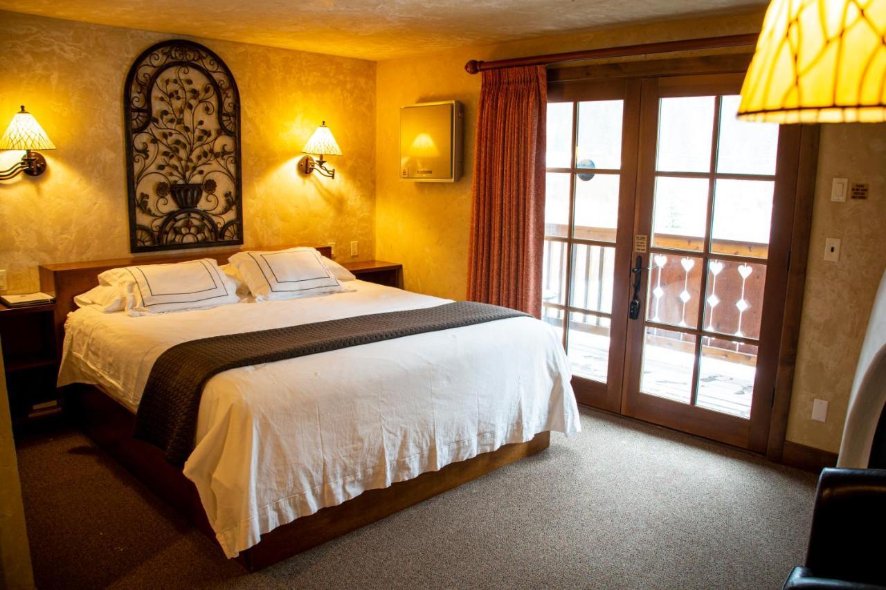 Hotel Chateau Chamonix Georgetown Esterno foto