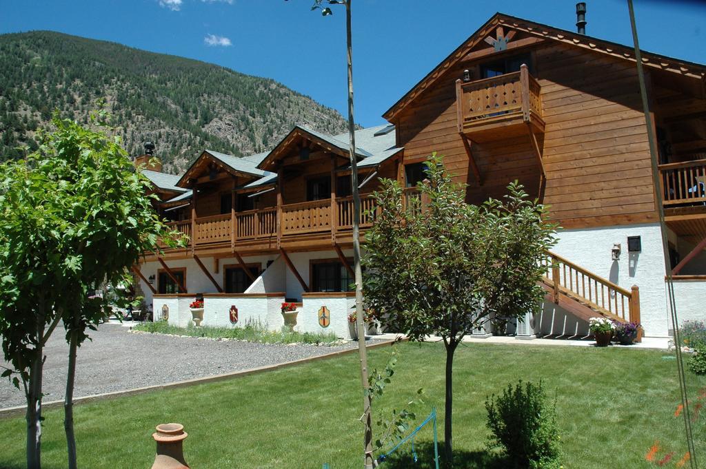 Hotel Chateau Chamonix Georgetown Esterno foto