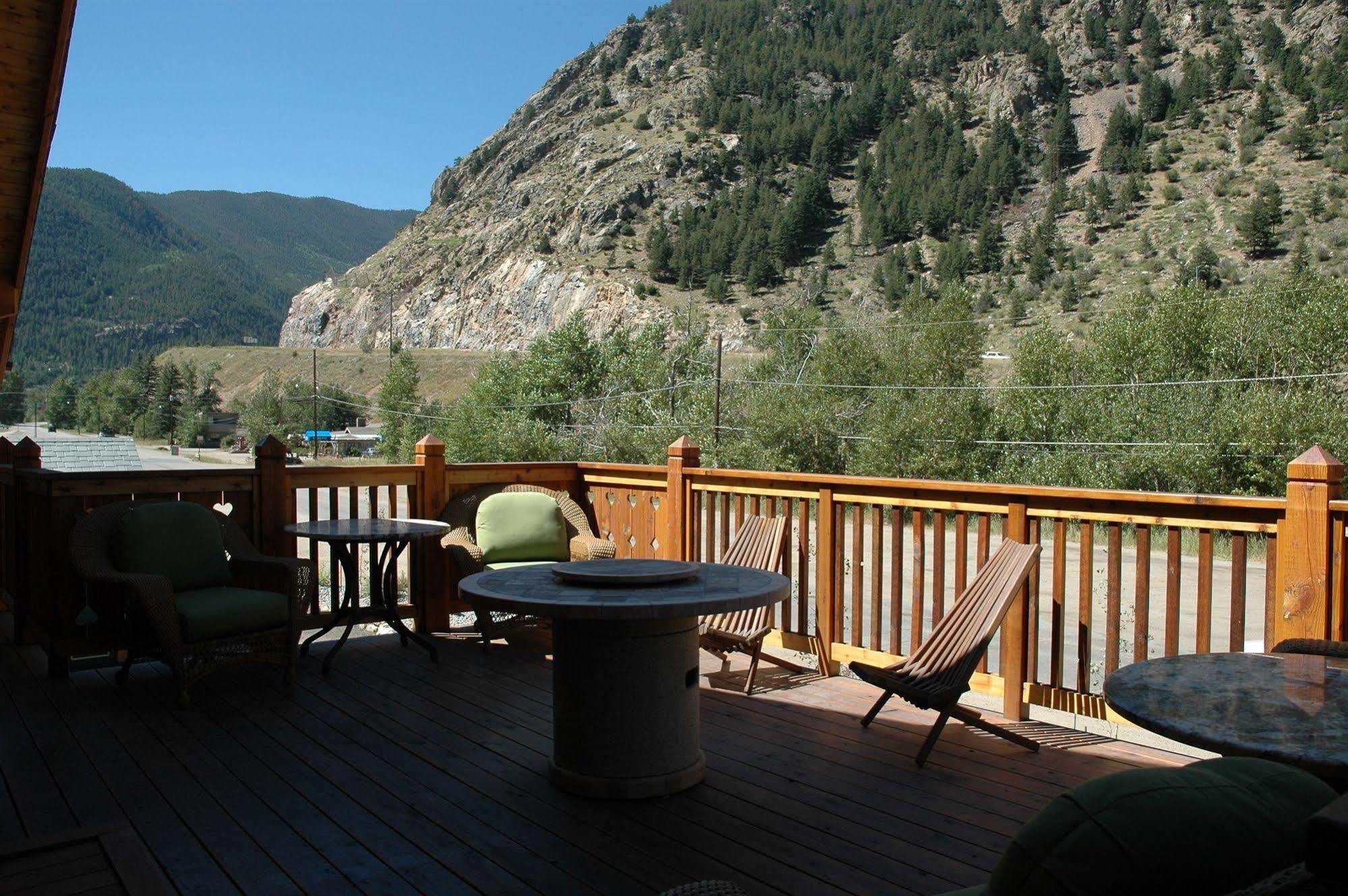 Hotel Chateau Chamonix Georgetown Esterno foto