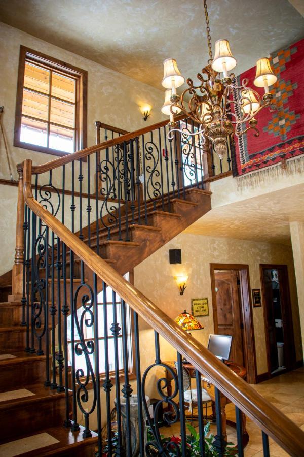 Hotel Chateau Chamonix Georgetown Esterno foto